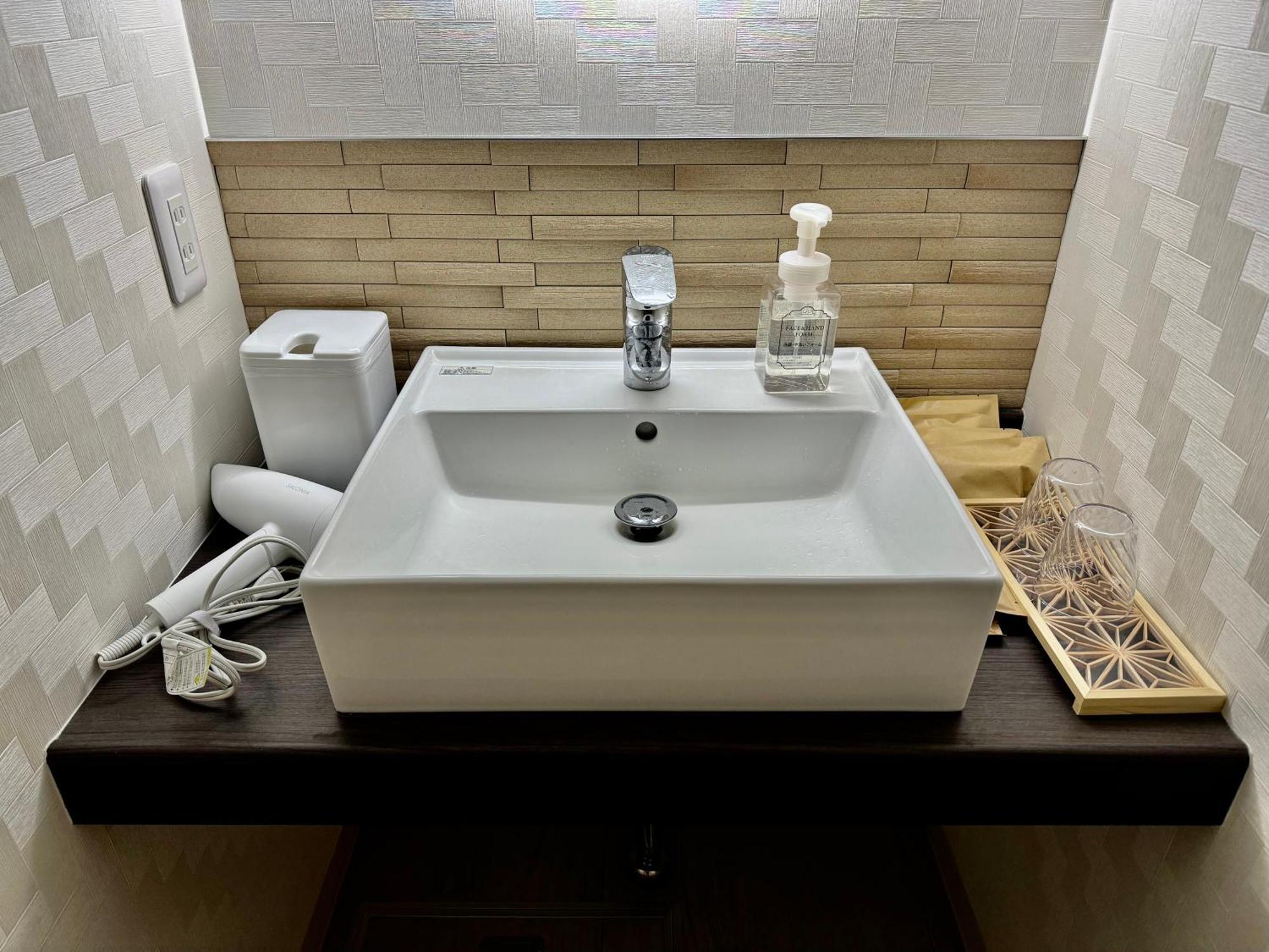 Hotel Ishigaki And Chikonkiya الغرفة الصورة